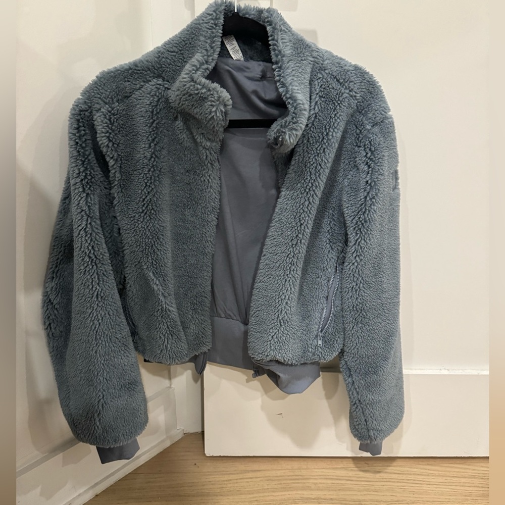 Alo jacket